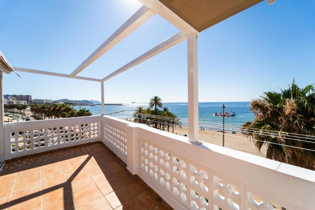 ビリャホヨサLa Vila Es Vella - El Mirador Del Mediterraneoアパートメント エクステリア 写真